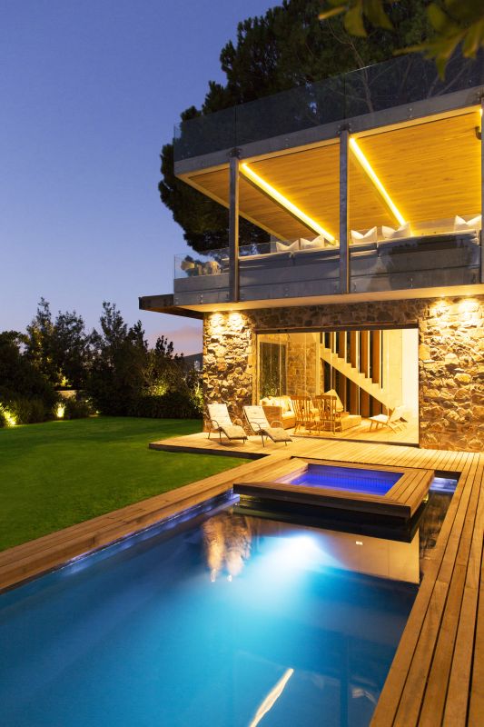 Exterior Home Lighting